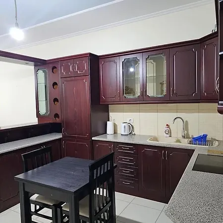 Family 150m From The Sea Apartment Sarande